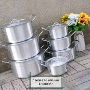 Set of aluminum cookware